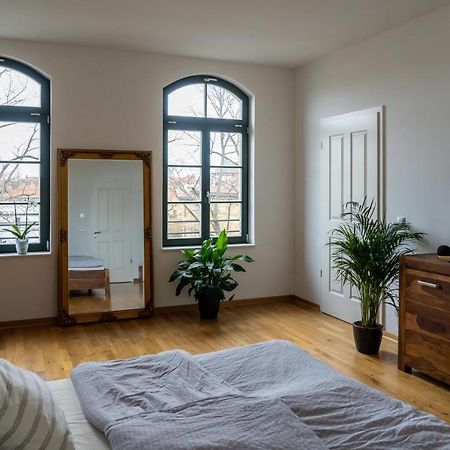 Koenig Albert Residenz Nahe Bmw , Porsche , Dhl Und Messe Lipsia Esterno foto
